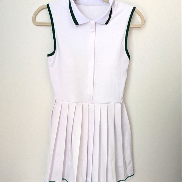 Attraco White Tennis Dress With Green Trim Quick Dry Moisture Wicking Size S - Picture 8 of 10